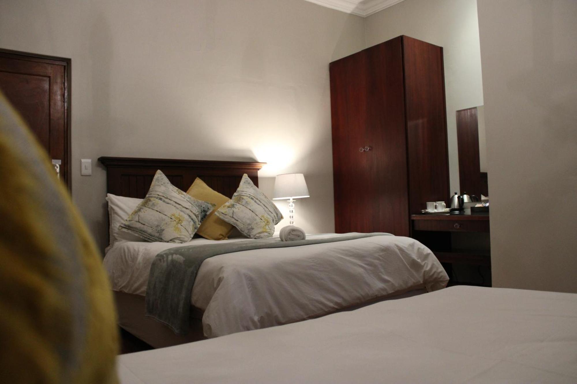 Abiento Guesthouse 布隆方丹 外观 照片
